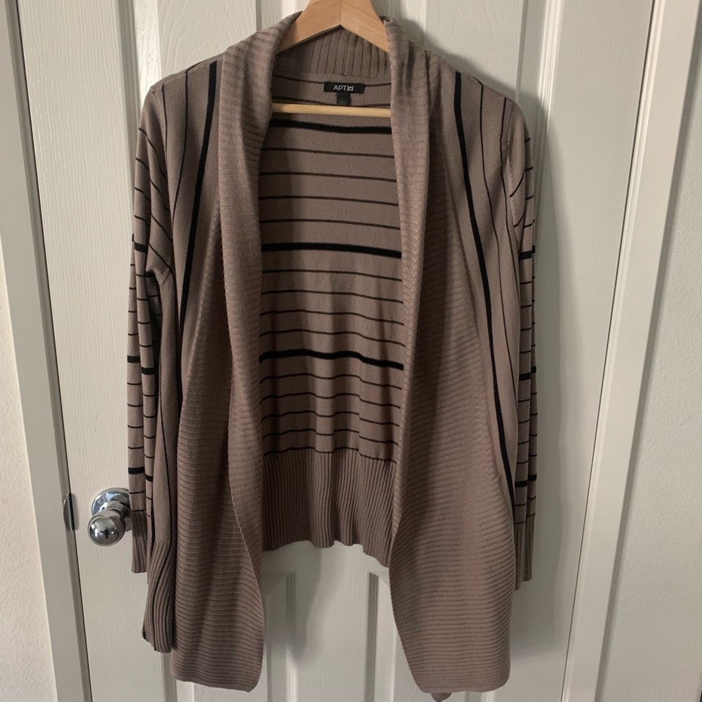 Long sleeve sweater